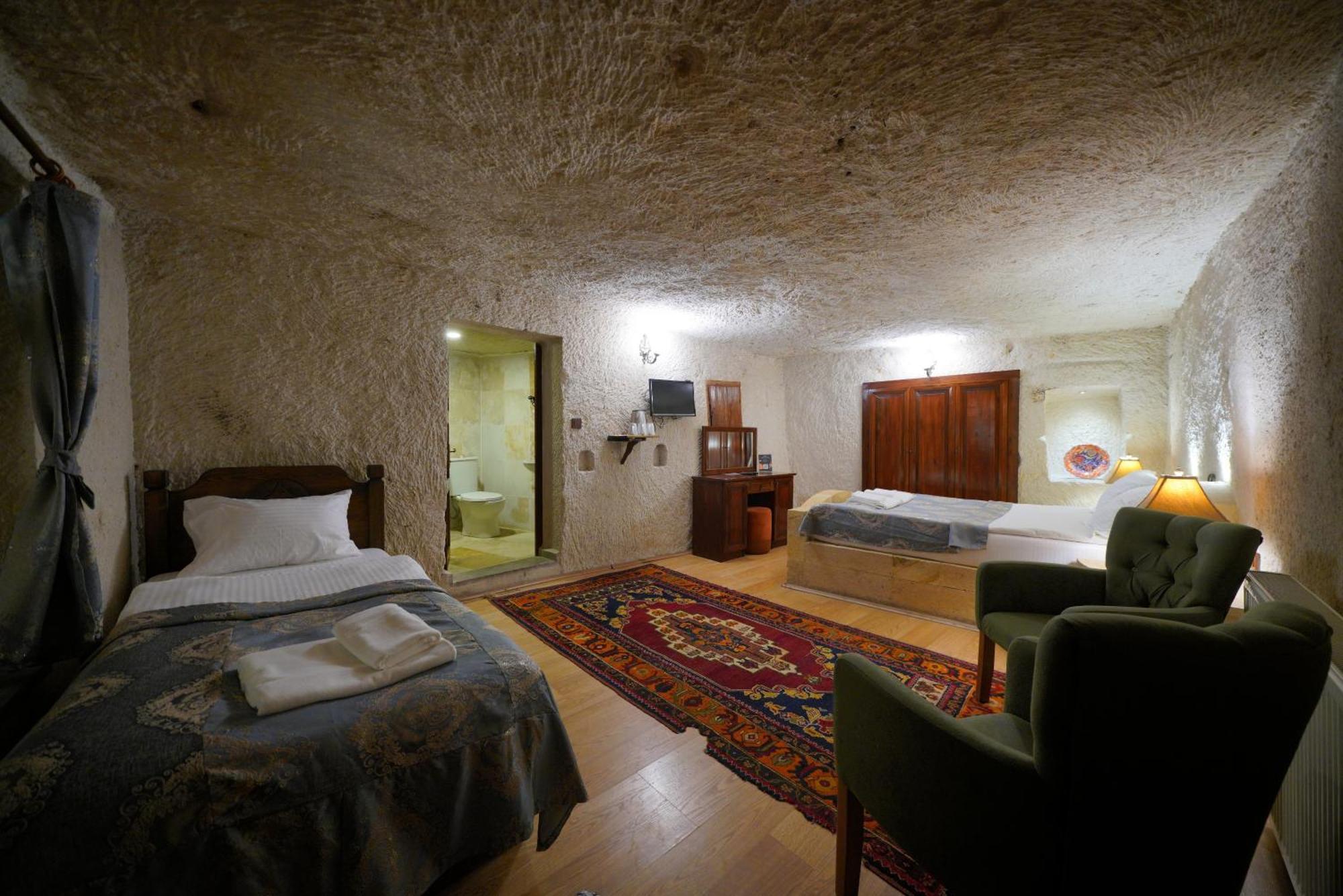 Hotel Asteria Cave 3*