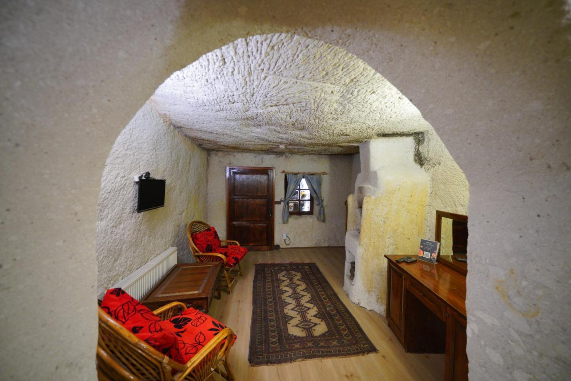 Asteria Cave Hotel 3*